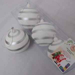 CHRISTMAS BALLS WHITE SILVER